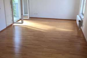 Helle 1,5-Zi-Whg am Park, Aufzug, Tiefgarage, EBk