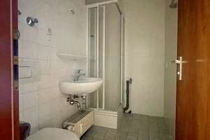 Sonnige 1-Zimmer-Wohnung mit Südbalkon und TG-Platz — frisch renoviert – Koblenzer Straße 5, 80993 Alt-Moosach, München – Vorschaubild 5