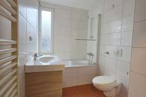 Gut aufgeteilte 2-3 Zimmer-Wohnung mit Stellplatz und Gartennutzung – Die vollständige Adresse der Immobilie erhältst du vom Anbieter., 42389 Langerfeld-Beyenburg, Wuppertal – Vorschaubild 12
