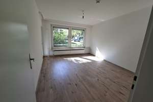Charmante 2-Zimmer-Wohnung mit Balkon in Düsseldorf – Von-Krüger-Straße 2, 40229 Eller, Düsseldorf – Vorschaubild 1