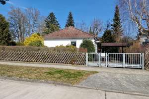 *provisionsfrei!* Einfamilienhaus mit Potential in Berlin-Zehlendorf , Preis VB