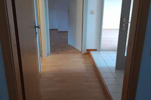 Charmante 2-Zimmer Dachgeschosswohnung im 4. OG in Trier-Innenstadt – Fleischstr. 30-31, 54290 Mitte/Gartenfeld, Trier – Vorschaubild 2