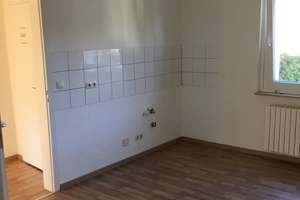 *Traute Zweisamkeit in dieser bezugsfertigen 2-Zimmer-Wohnung** – Berliner Str. 3, 47138 Obermeiderich, Duisburg – Vorschaubild 3
