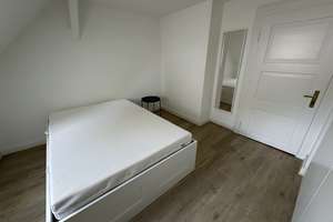 Modernisierte 2,5-Zimmer-Dachgeschosswohnung in Trier – Die vollständige Adresse der Immobilie erhältst du vom Anbieter., 54292 Mitte/Gartenfeld, Trier – Vorschaubild 3