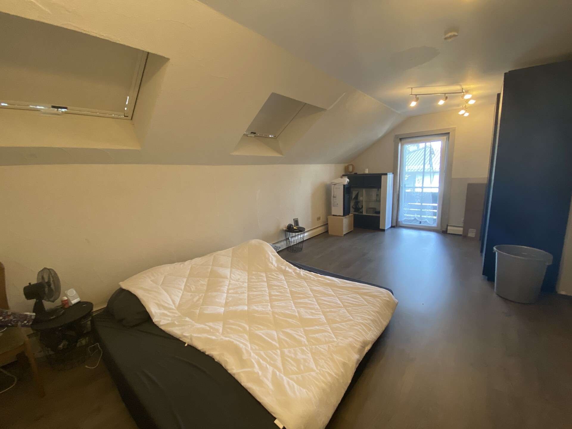 Immobilie in Habichtswald - Großzügiges EFH mit Tiefgarage zur vielseitigen Verwendung! KEINE KÄUFERPROVISION - Bild 2