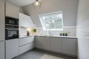 Tradition trifft Zukunft – Wohnhaus mit Charme auf 1.241 m² Grundstück – Die vollständige Adresse der Immobilie erhältst du vom Anbieter., 50996 Hahnwald, Köln – Vorschaubild 8
