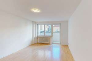 2-Zimmer-Wohnung mit Balkon in der Maxvorstadt – Theresienstraße 21, 80333 Universität, München – Vorschaubild 1