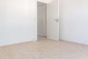 2-Zimmer-Wohnung bequem mit EINBAUKÜCHE – Am Stadtpark 10, 9120 Helbersdorf, Chemnitz – Vorschaubild 8