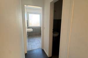 Frisch renovierte 3,5 Zimmer Wohnung im EG re – Reibenkamp 1, 45279 Freisenbruch, Essen – Vorschaubild 7