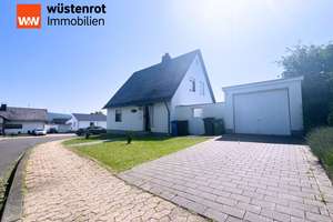 Hier beginnt Ihr neues Kapitel – Einfamilienhaus mit Traumgarten... – Die vollständige Adresse der Immobilie erhältst du vom Anbieter., 55494 Rheinböllen – Vorschaubild 1