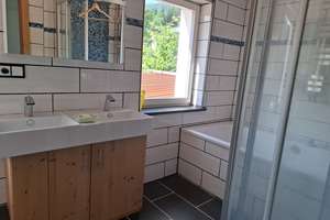 EFH mit ELW- Sehr ruhige Randlage-umfangreich saniert-bezugsfrei! 1.600 ² Grd, 
Nähe Bad Kötzting – Die vollständige Adresse der Immobilie erhältst du vom Anbieter., 93485 Rimbach – Vorschaubild 15