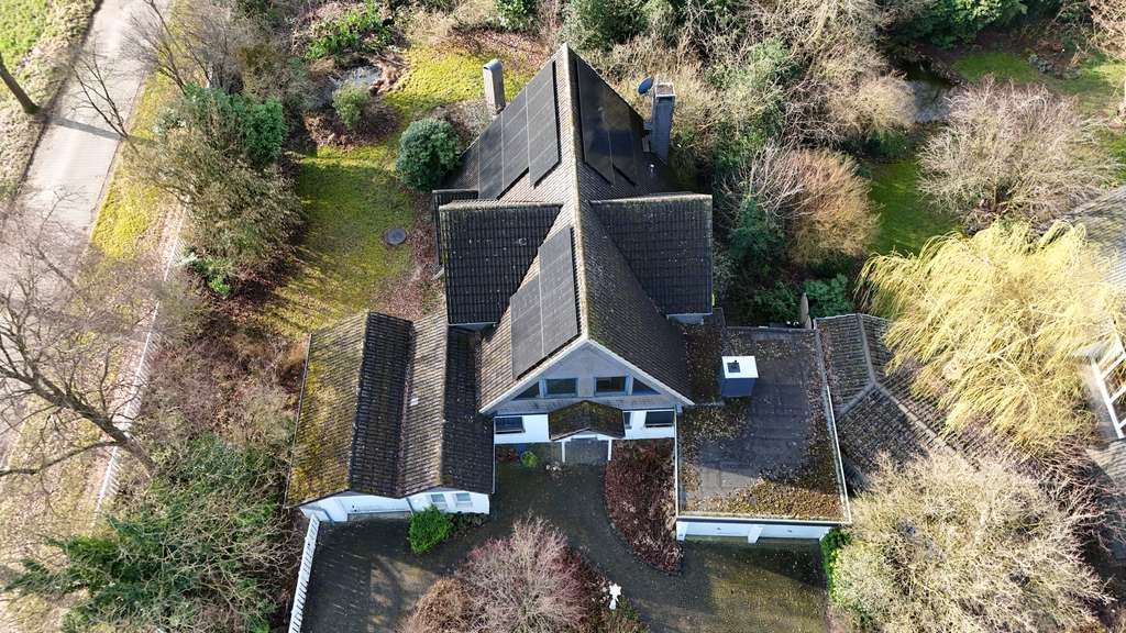 Immobilie in Sottrum - Grosszügiges Einfamilienhaus mit Wintergarten und Photovoltaikanlage - Bild 3