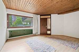 Wohnen und Arbeiten unter einem Dach - Großes Wohnhaus mit Büroräumen in Tettnang – Tettnang, Bodenseekreis, 88069 Bodenseekreis – Vorschaubild 4