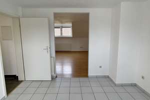 Ab sofort bezugsfrei –  Dachgeschosswohnung in beliebter Lage der Mainzer Neustadt. – Adam-Karillion-Straße 00, 55118 Neustadt, Mainz – Vorschaubild 11