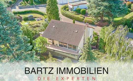 Repräsentatives Architektenhaus mit imposantem Garten & Einliegerwohnung in absoluter Spitzenlage