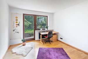 Großzügiges Einfamilienhaus mit ruhigem Garten und vielseitigem Platzangebot – Die vollständige Adresse der Immobilie erhältst du vom Anbieter., 81245 Obermenzing, München – Vorschaubild 5