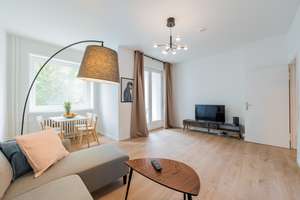 From 16.08 - Bright 2-Bedroom Apartment with Balcony near Preußenpark – Die vollständige Adresse der Immobilie erhältst du vom Anbieter., 10707 Wilmersdorf, Berlin – Vorschaubild 7