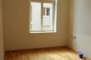Attraktive 3 Zi.Wohnung mit Balkon, Fußbodenheizung und Parkettboden ! – Straußstraße 3, 1324 Bühlau/Weißer Hirsch, Dresden – Vorschaubild 6