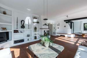 Sonne, Glas & 500 m² Südgarten – die lichtdurchflutete Familienvilla im Blumenviertel – Die vollständige Adresse der Immobilie erhältst du vom Anbieter., 81377 Großhadern, München – Vorschaubild 5