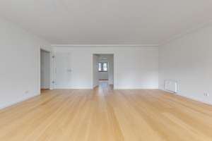 Lichtdurchflutete 2-Zimmer-Wohnung – Erstbezug nach hochwertiger Kernsanierung in gefragter Lage – Die vollständige Adresse der Immobilie erhältst du vom Anbieter., 40477 Golzheim, Düsseldorf – Vorschaubild 10
