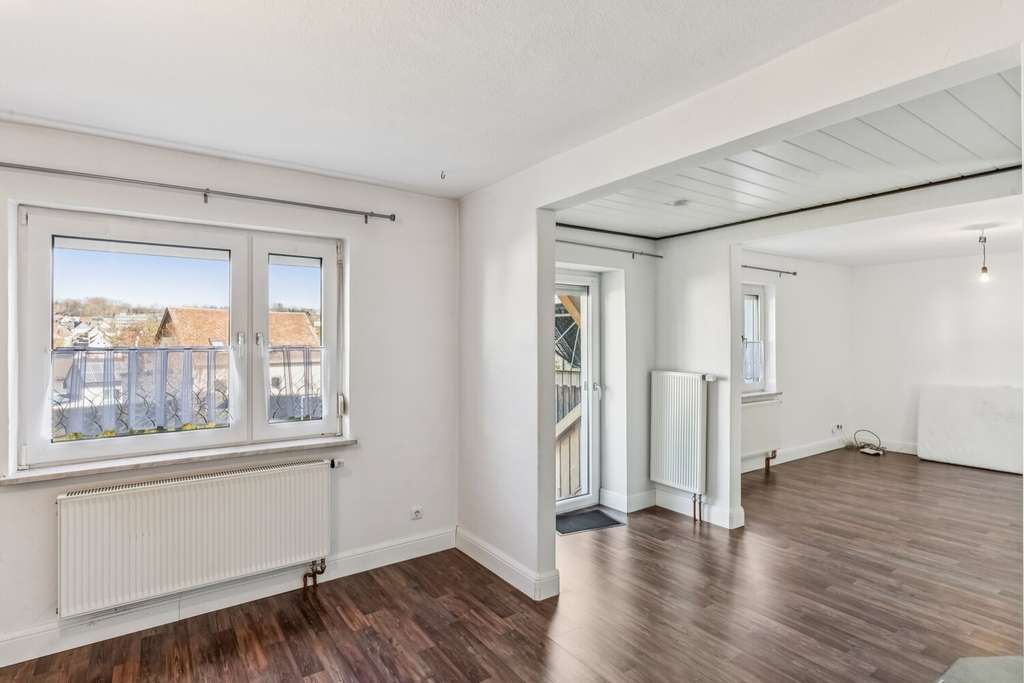 Immobilie in Stammbach - Saniertes Einfamilienhaus mit Einliegerwohnung - Bild 4