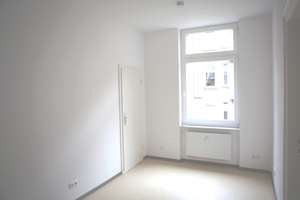 Schöne zwei Zimmer HH-Wohnung in Wiesbaden, Rheingauviertel, – Johannisberger Straße 5, 65197 Rheingauviertel / Hollerborn, Wiesbaden – Vorschaubild 7