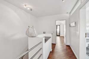 Exklusives Einfamilienhaus mit Pool und großzügigem Garten – Köln – Vorschaubild 11