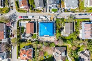 Bezugsfrei 11.2026! KFW 55 - exkl. 2-Zi. Gartenwhg. in Bestlage von M-Solln am Forstenrieder Park! – Die vollständige Adresse der Immobilie erhältst du vom Anbieter., 81477 Solln, München – Vorschaubild 2