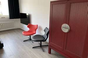 Charmante Möbliertes 1-Zimmer Wohnung im 3. OG in Bonn Nordstadt – Die vollständige Adresse der Immobilie erhältst du vom Anbieter., 53111 Nordstadt, Bonn – Vorschaubild 2