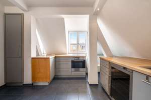 Reizvolle Maisonette-Wohnung mit Dachterrasse und Garage im Altbau von 1896 – Die vollständige Adresse der Immobilie erhältst du vom Anbieter., 80798 Josephsplatz, München – Vorschaubild 5