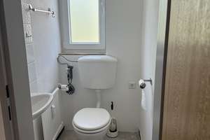 *** Eutingen - helle Wohnung mit Balkon und Weitblick *** – Die vollständige Adresse der Immobilie erhältst du vom Anbieter., 75181 Eutingen, Pforzheim – Vorschaubild 8