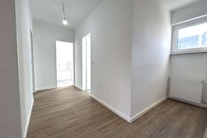 neu sanierte Doppelhaushälfte mit Garten in ruhiger und familienfreundlicher Wohnlage – 60439 Praunheim, Frankfurt am Main – Vorschaubild 12