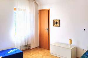 Viel Platz für den Alltag: Großzügiges Einfamilienhaus in Neu-Ulm/Ludwigsfeld  – 89231 Neu-Ulm – Vorschaubild 9