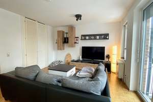 TOP LAGE VERMIETETE  1,5 ZIMMER WOHNUNG 1.OG OHNE AUFZUG ERBPACHT TIEFGARAGE SEPARAT – 40597 Benrath, Düsseldorf – Vorschaubild 2