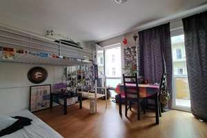 Gepflegte und vermietete Studiowohnung mit Balkon – Dörpfeldstraße 5, 12489 Adlershof, Berlin – Vorschaubild 7