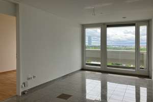 Helle, renovierte 2-Zi-Wohnung mit Westloggia und Alpenblick – Helene-Mayer-Ring 14, 80809 Am Riesenfeld, München – Vorschaubild 4