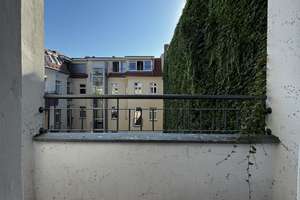 SEHR HELLE CHARMANTE 1 BIS 1,5 ZIM. MIT OFFENER EBK, ABGEZOGENE DIELEN UND BALKON IN RUHIGLAGE – Die vollständige Adresse der Immobilie erhältst du vom Anbieter., 10553 Moabit, Berlin – Vorschaubild 14