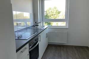 Zuhause fühlen: interessante und sanierte 3-Zimmer-Wohnung mit Balkon, sofort anmietbar! – Wendische Str. 66, 23558 Lübeck – Vorschaubild 3