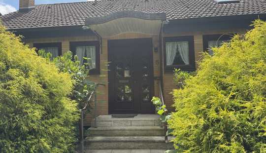 Bild von Charmantes Einfamilienhaus mit großem Garten in Detmerode – viel Potenzial für Ihr Traumprojekt
