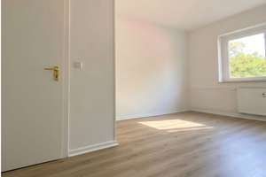 Schöne, helle und bezugsfertige 3,5-Zimmer-Wohnung mit Balkon, im Essener Südviertel* – Richard-Wagner-Straße 40, 45128 Südviertel, Essen – Vorschaubild 30