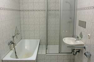 Property thumbnail 9