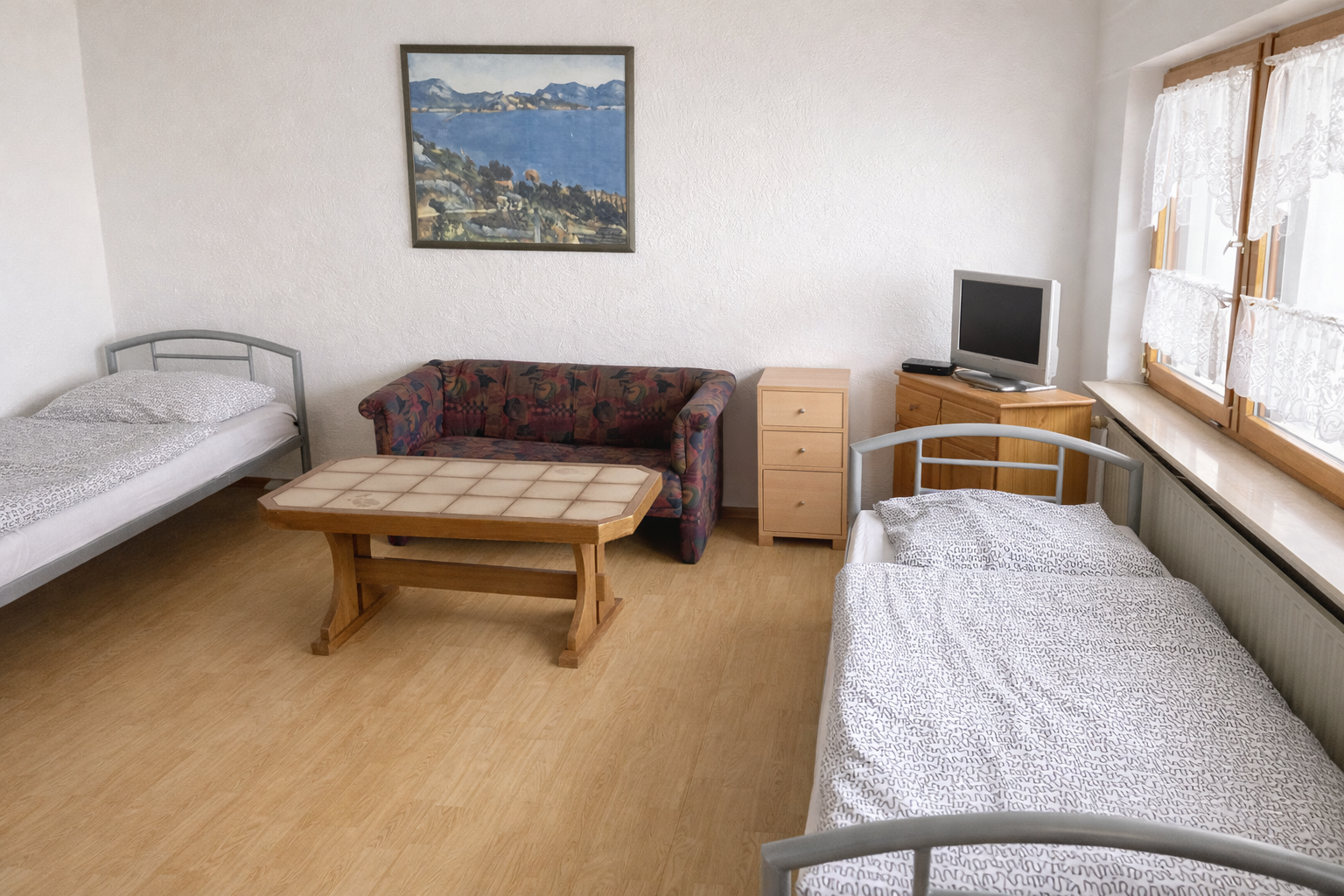 Immobilie in Bechtheim - Ideal für Mehrgenerationen – großzügiges Haus mit drei Wohneinheiten - Bild 2