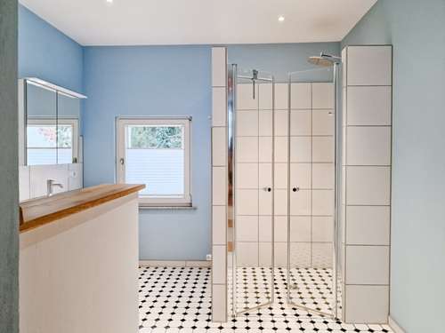 Immobilie in Sörth - Ländlich, ruhig & nicht nur für Handwerker ein Traum - Bild 1