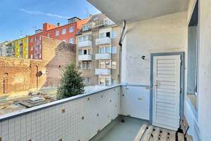 Clever investieren | 3,7 % Rendite & Balkon nahe der Kö | vermietete 2-Zimmerwohnung – 40215 Friedrichstadt, Düsseldorf – Vorschaubild 4