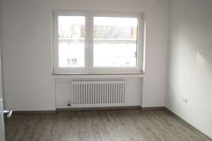 Perfekt! Platz für die Familie: 4-Zimmer-Wohnung in Bonn Heiderhof – 53177 Heiderhof, Bonn – Vorschaubild 6