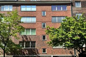 Lichtdurchflutetes Raumwunder: Attraktive 2,5-Zimmer-Wohnung auf der Brehmstraße Düsseltal – 40239 Düsseltal, Düsseldorf – Vorschaubild 1
