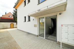Stylisch möbliertes  1-Zimmer-Apartment mit Südbalkon – Mitteisstraße 31, 80935 Lerchenau-Ost, München – Vorschaubild 11