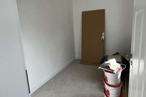 Wunderschöne, kernsanierte 3,5-Zimmer-Wohnung mit Einbauküche, Kaminofen & 3m hohen Decken – Ilmenauer Weg 6, 98693 Ilmenau – Vorschaubild 6