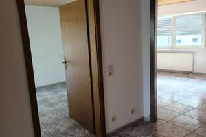 Helle und schöne 4-Zimmer-Wohnung 125 qm mit großem Balkon – Talstr. 2, 74924 Neckarbischofsheim – Vorschaubild 4