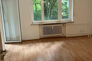 Perfekt aufgeteilte, charmante 2-Zimmer-EG-Wohnung mit Balkon, Einbauküche und modernem Bad – Bismarckstraße 26, 90489 Schoppershof, Nürnberg – Vorschaubild 12